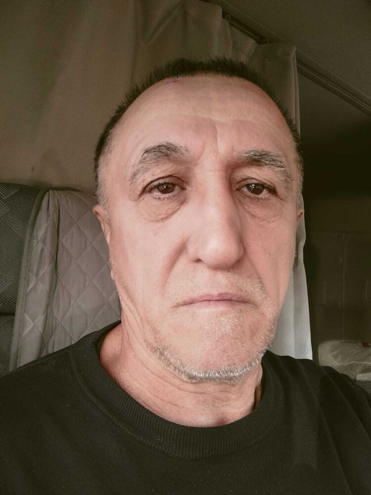  48128520  , 61 ,    