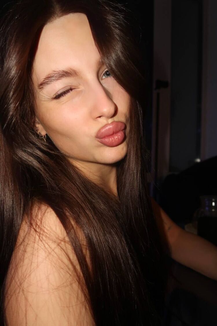 ���� 55951730 ������� �������, 22 ����, ���� ���������� � ����������