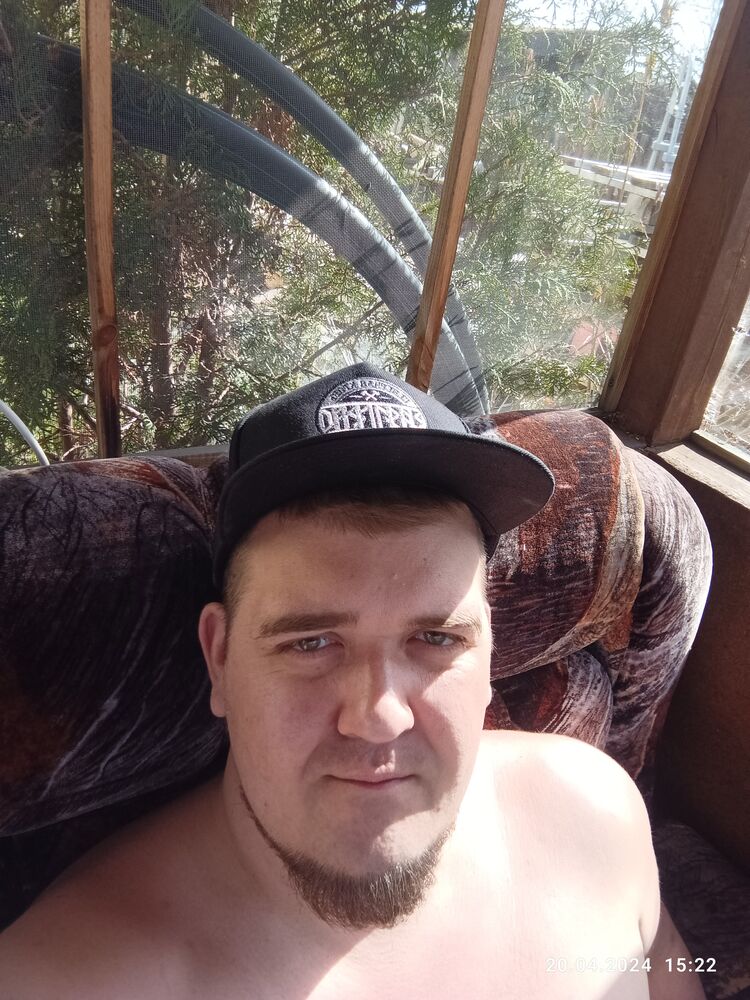  42639810  Vladimir, 34 ,    