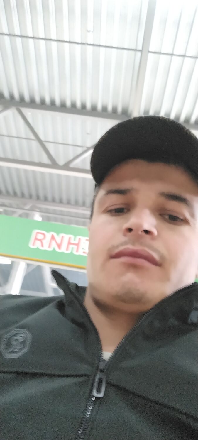  42974070  , 33 ,    