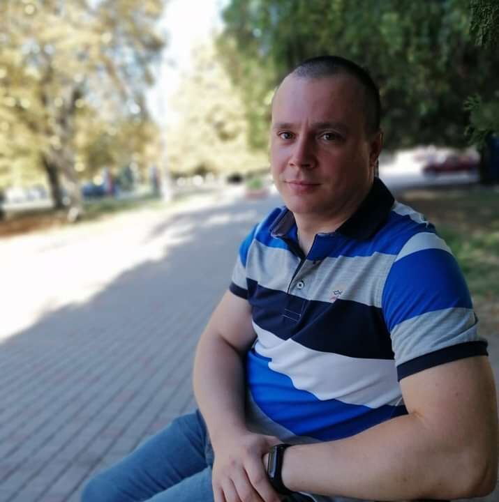  25808880  , 40 ,    