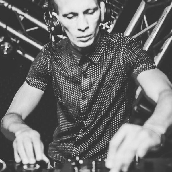  17464630  Valentine, 36 ,    