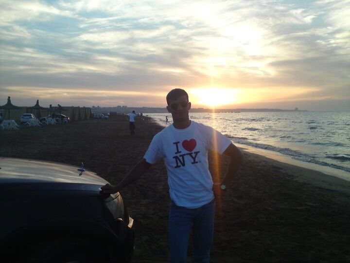  4326030  ILqar, 39 ,    