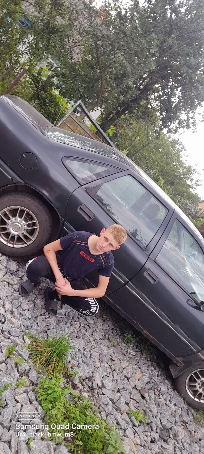  34572470  , 24 ,    