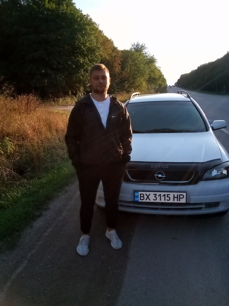  38438870  , 21 ,    