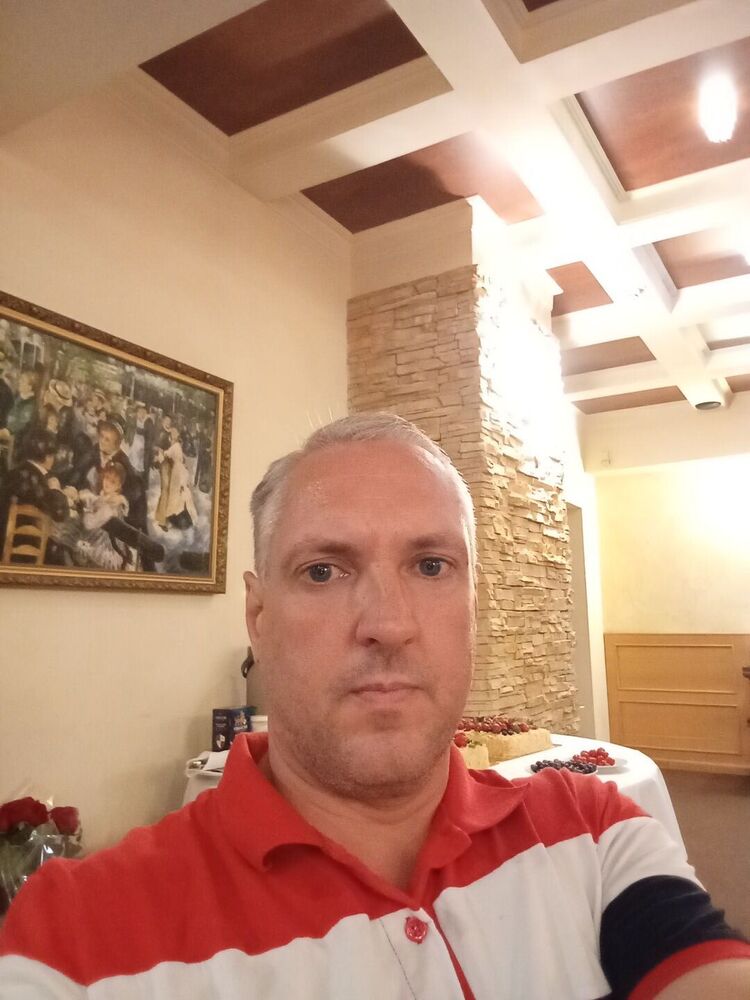  51962930  , 39 ,    