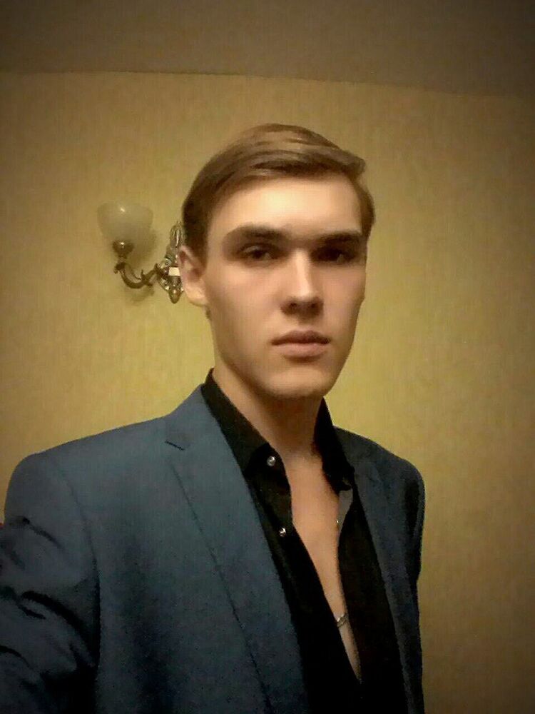  ,   Ilya, 28 ,   