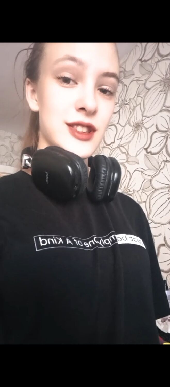  53683420  , 18 ,    