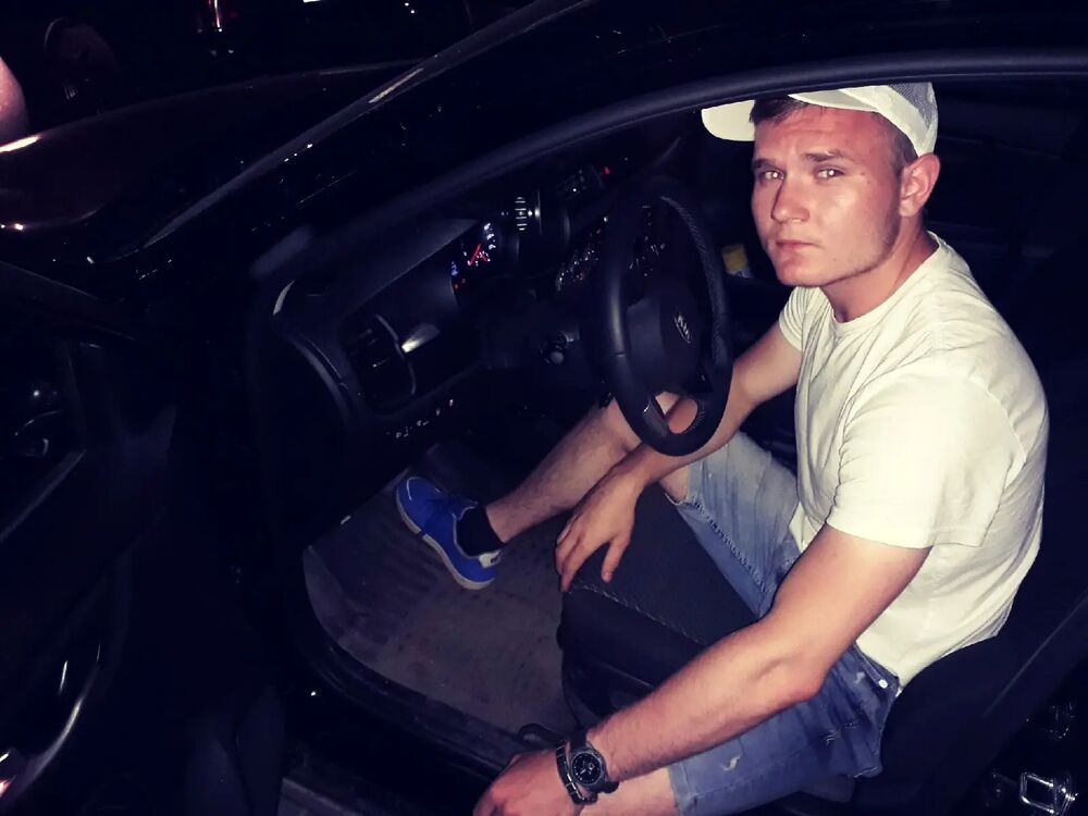  ,   Alexander, 28 ,   ,   , c 