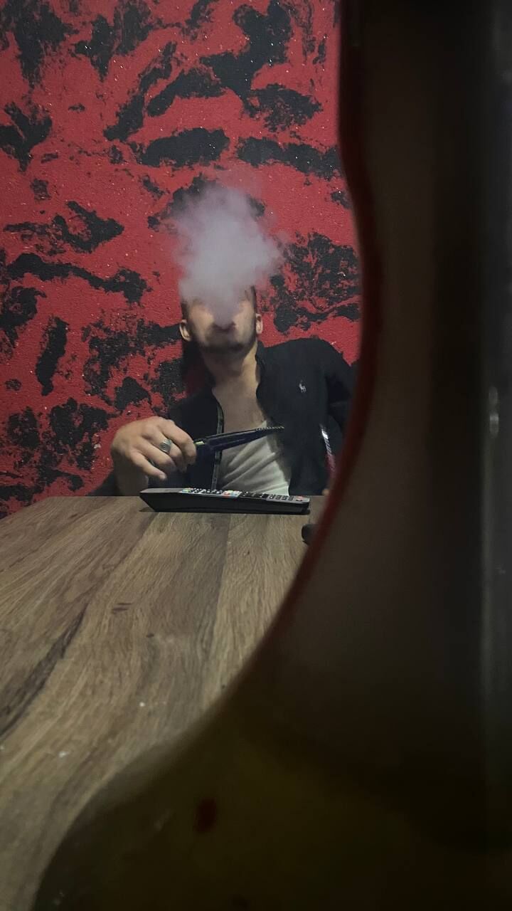  30868630  , 26 ,    