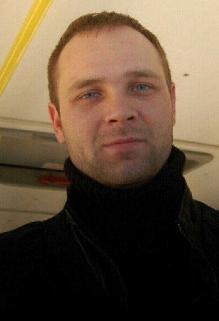  50638900  Aleks, 37 ,    