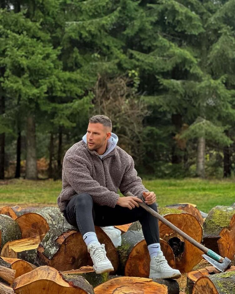  -,   , 37 ,   ,   