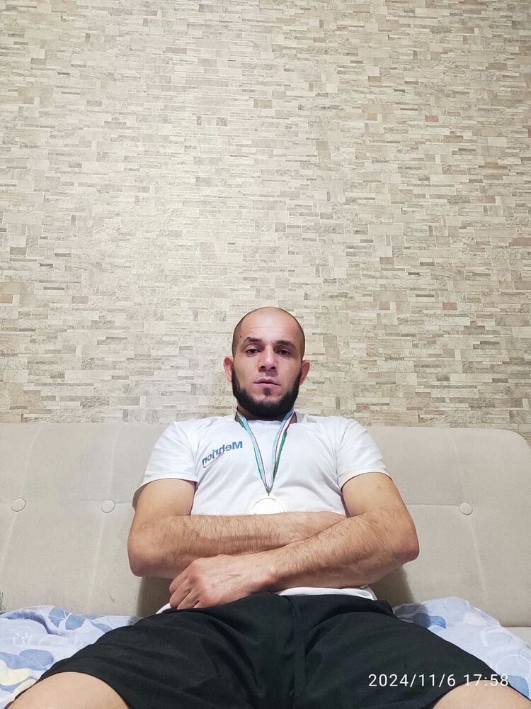  47673640  , 35 ,    