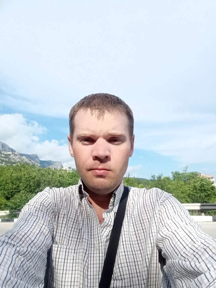  48992890  Andrey, 32 ,    