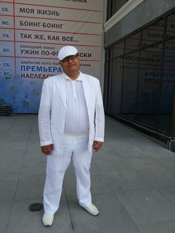  12458170  Oleg, 49 ,    -