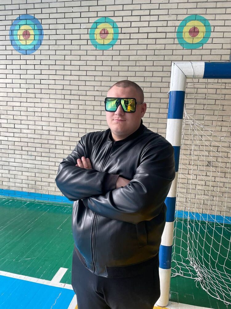  53973690  Vadzim, 19 ,    