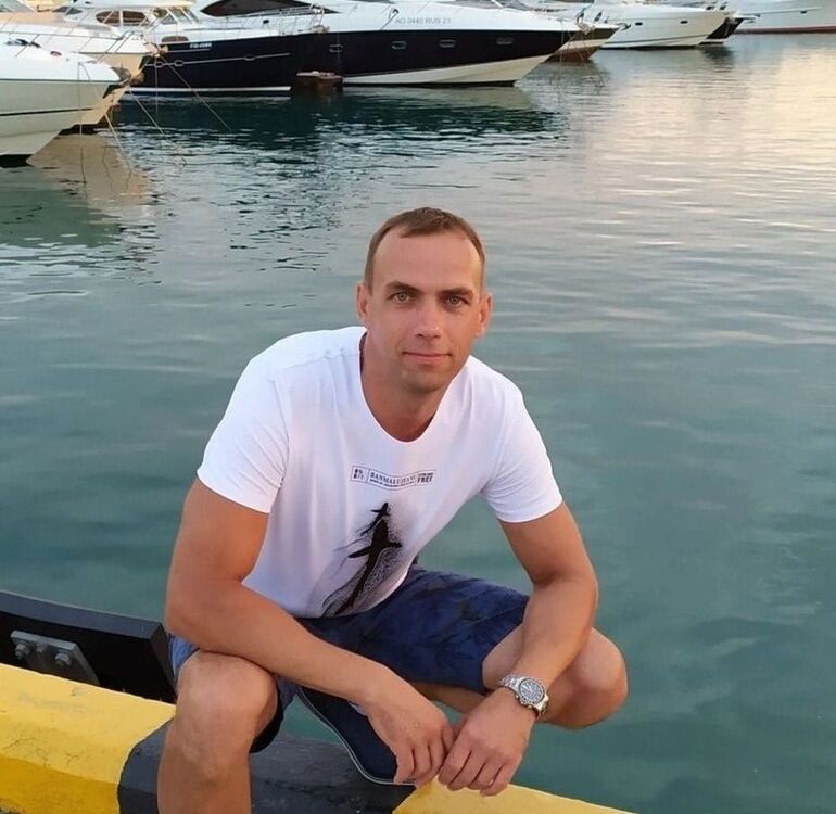  39103960  , 35 ,    