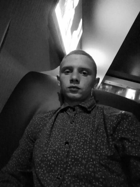  ,   Yury, 25 ,   ,   , c , 