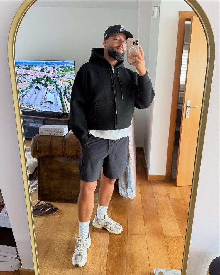 ���� 54589520 ������� �����, 37 ���, ���� ���������� � ����