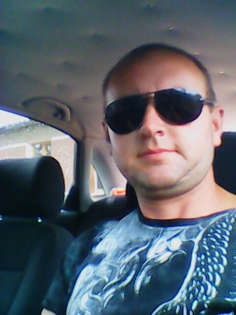  10213150  Pavel, 45 ,    