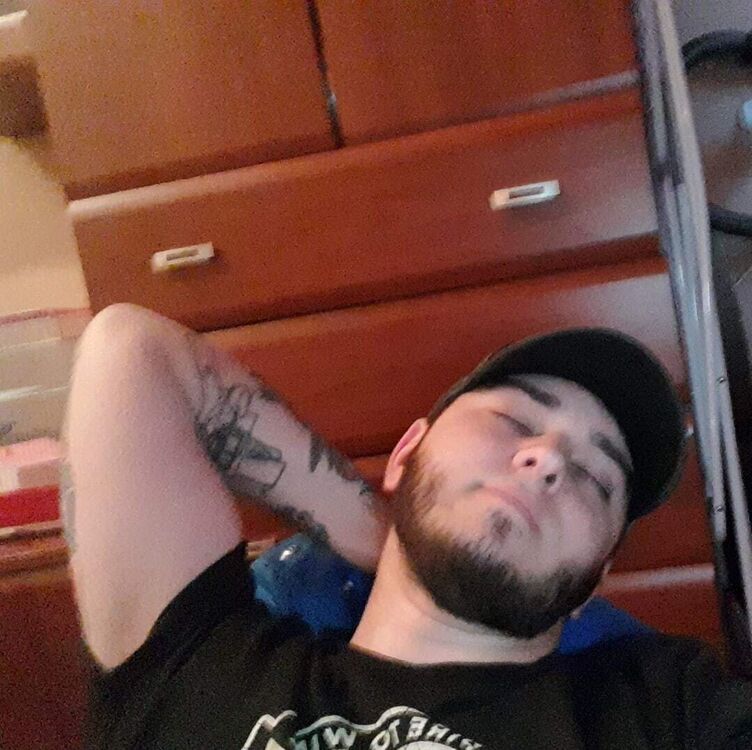  28257630  , 27 ,    