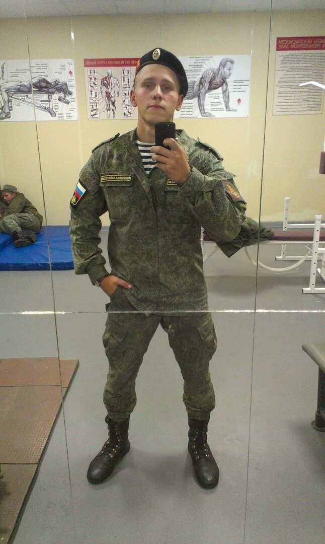  -,   , 32 ,   