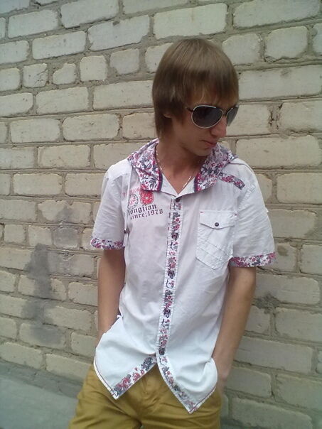  41472430  Valeron, 34 ,    