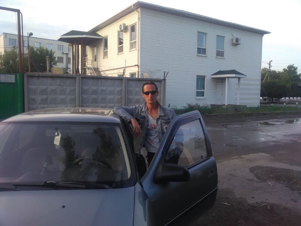  18244800  Johni, 41 ,    
