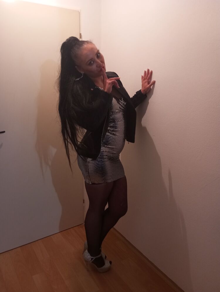 50556990  , 36 ,    