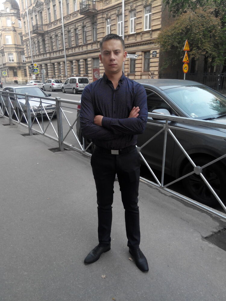  -,   Denis, 38 ,     , c 
