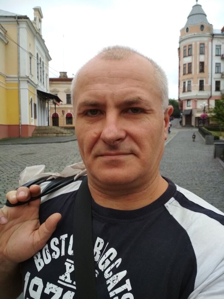  ,   Viktor, 54 ,   ,   , c 