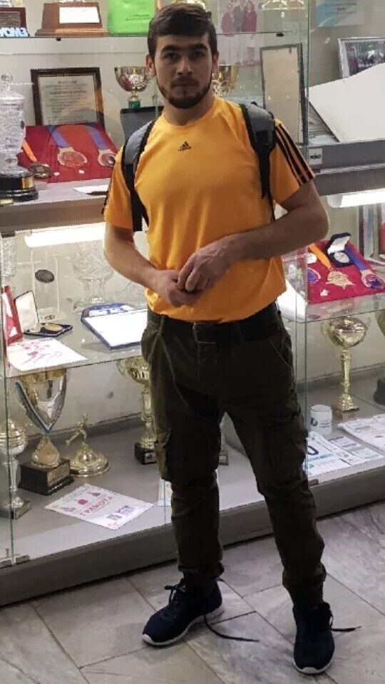  49268440  , 31 ,    
