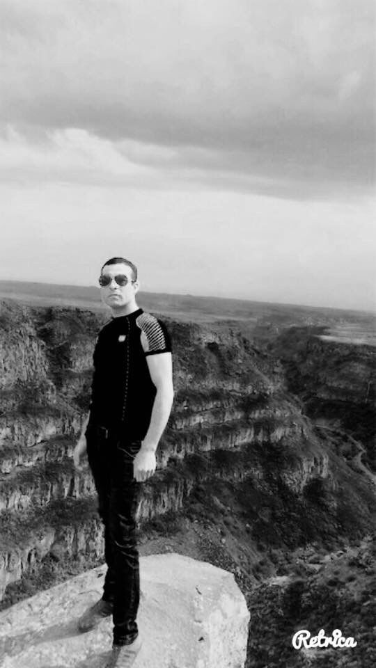  11079690  And Jan, 38 ,    