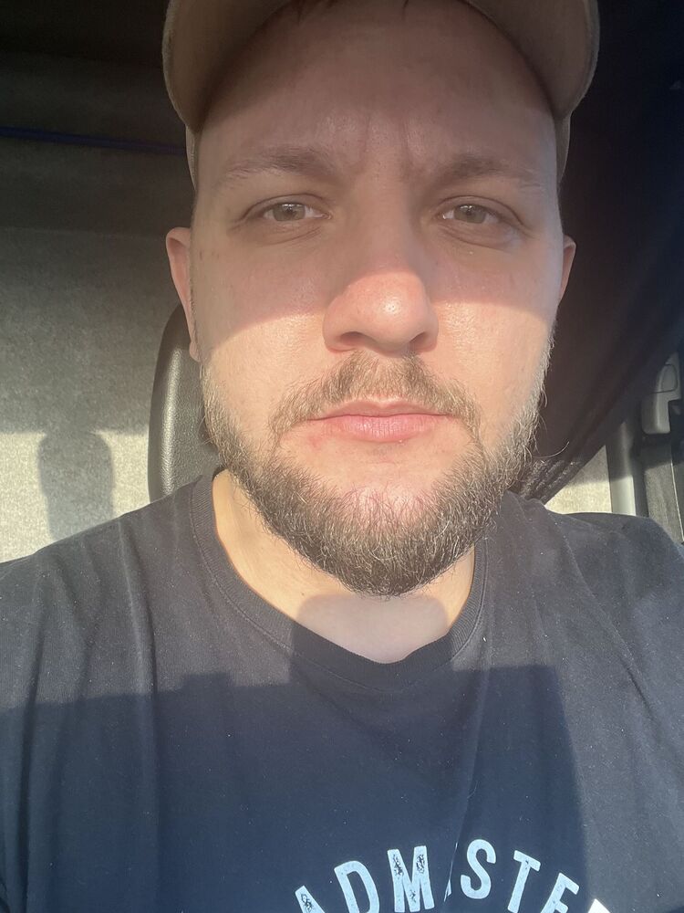  31402570  , 33 ,    