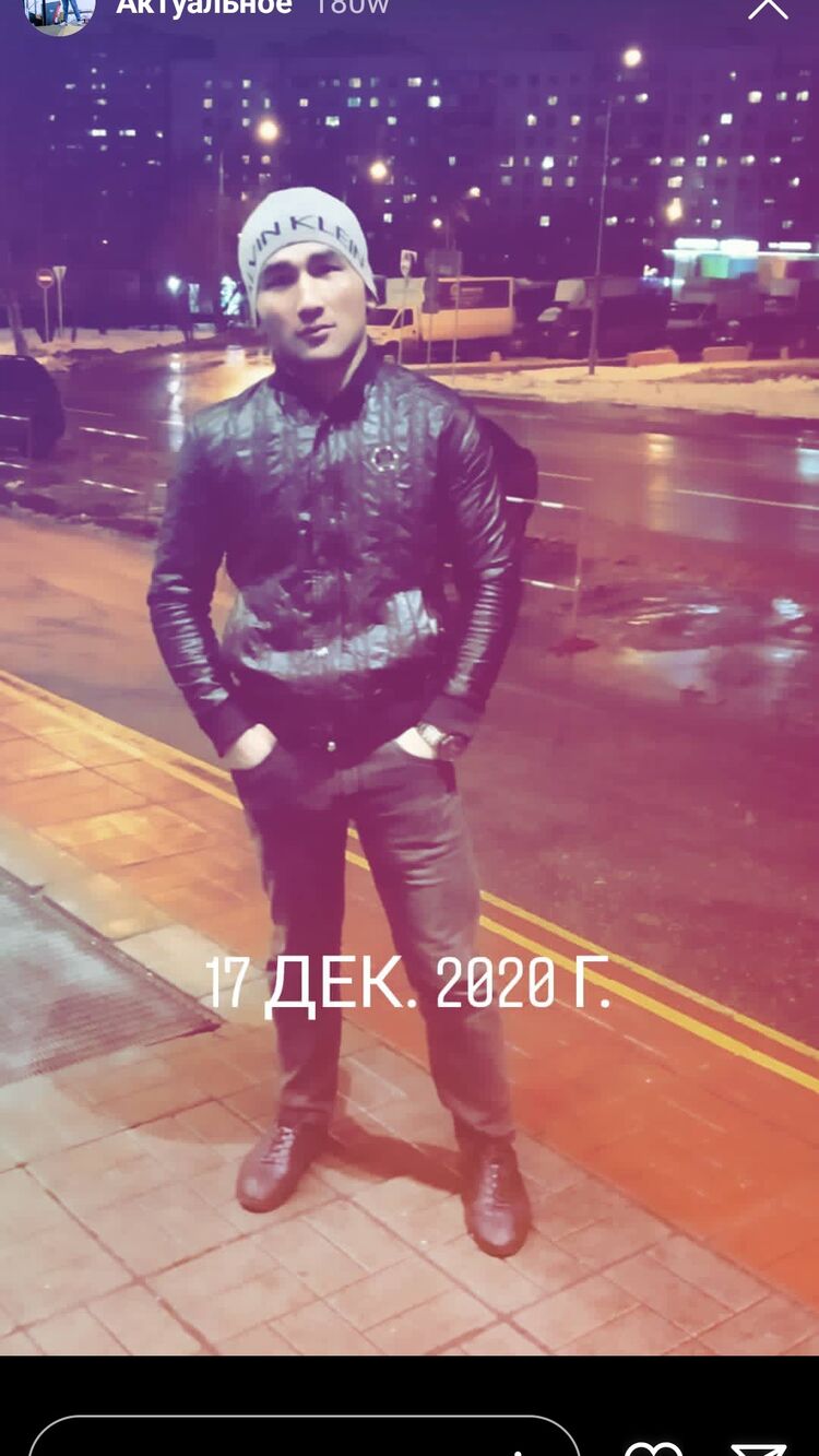  44568830  Amir, 25 ,    