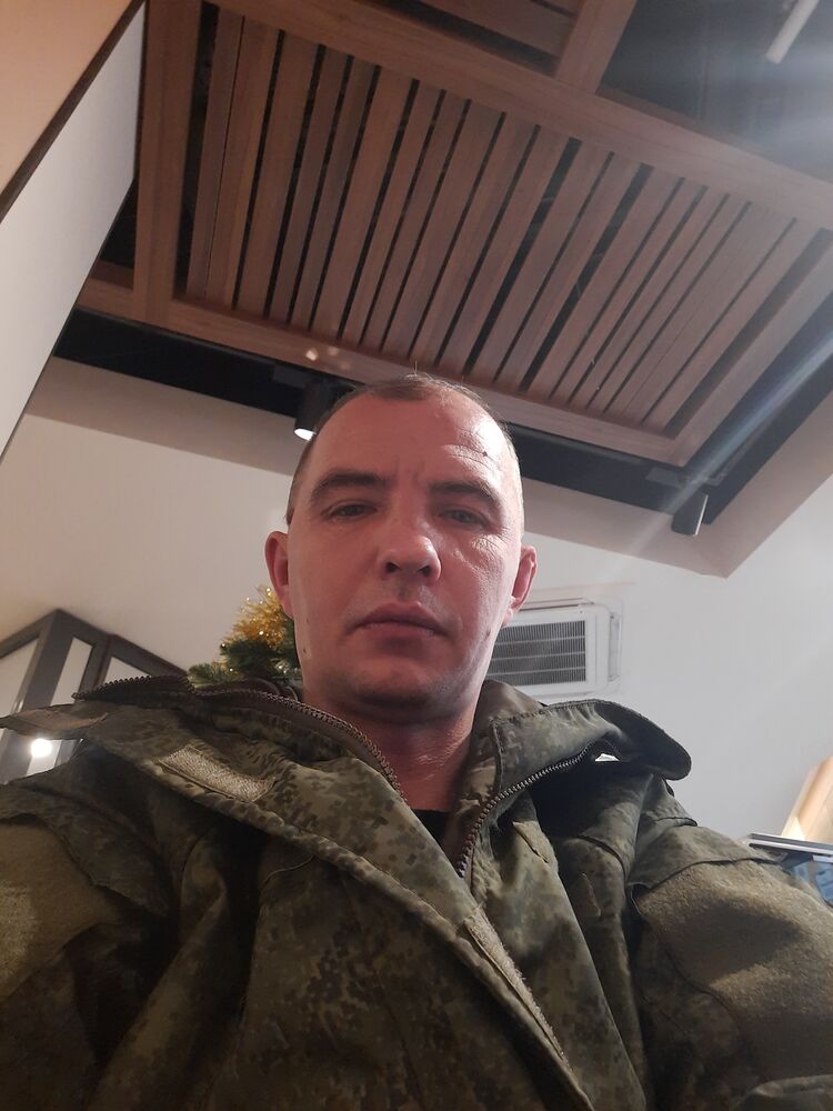  31846220  , 45 ,    