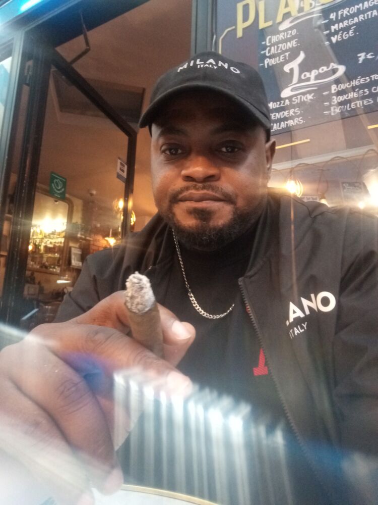  Palais-Bourbon,   Pat, 41 ,   ,   