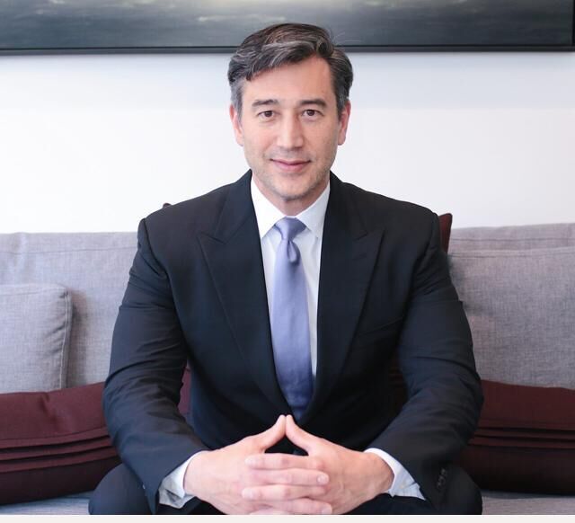  ,   Donald, 52 ,   ,   
