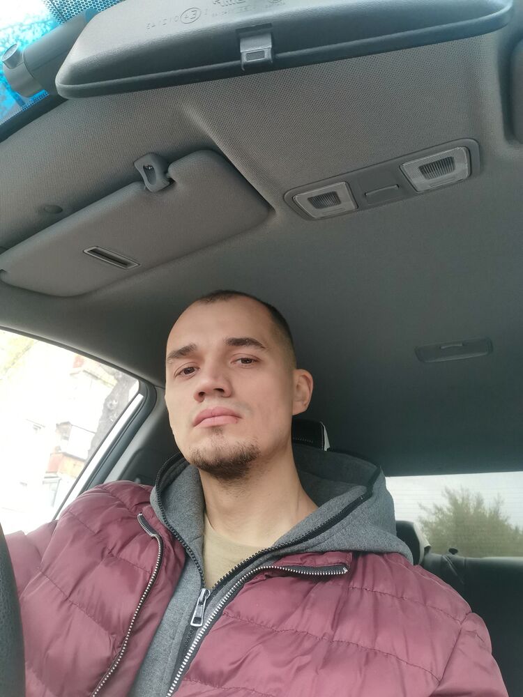  ,   Dmitry, 37 ,   ,   , c 