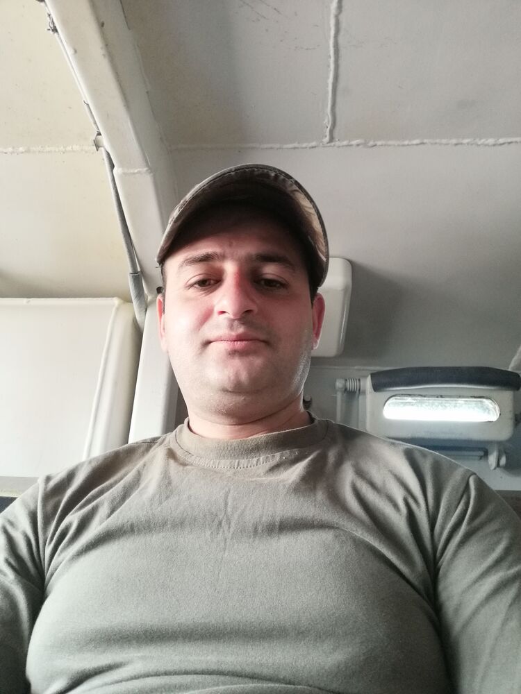  28502740  Ioseb, 35 ,    