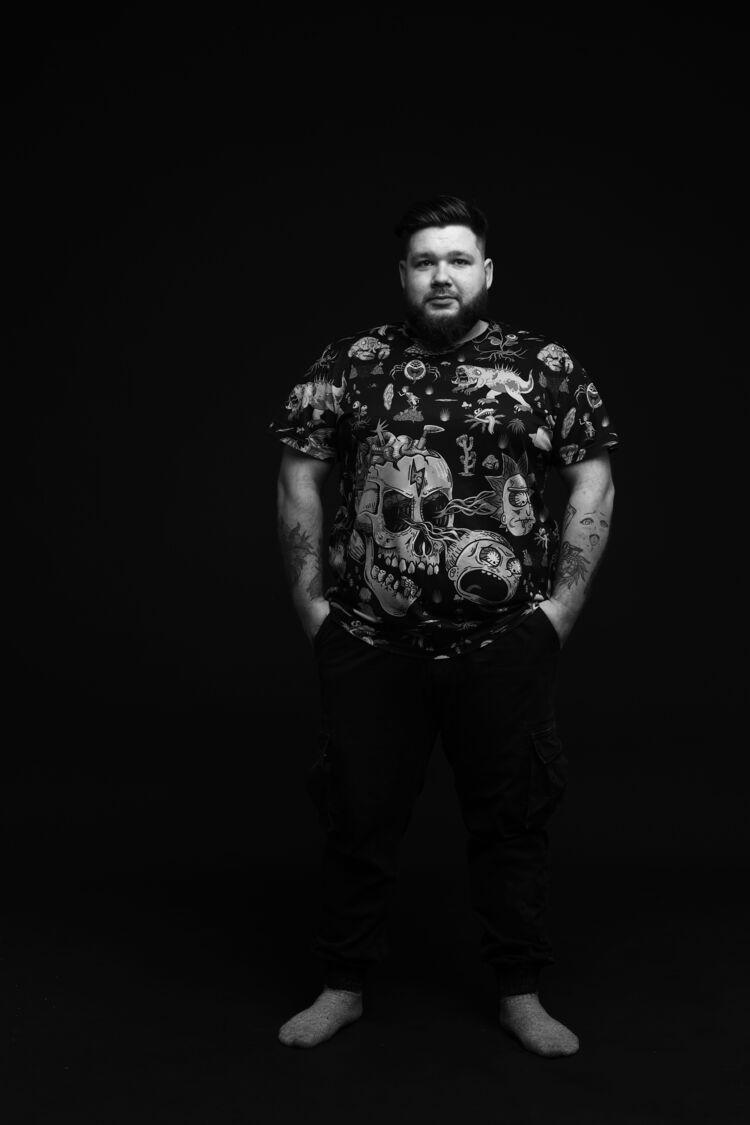  40096340  , 29 ,    -