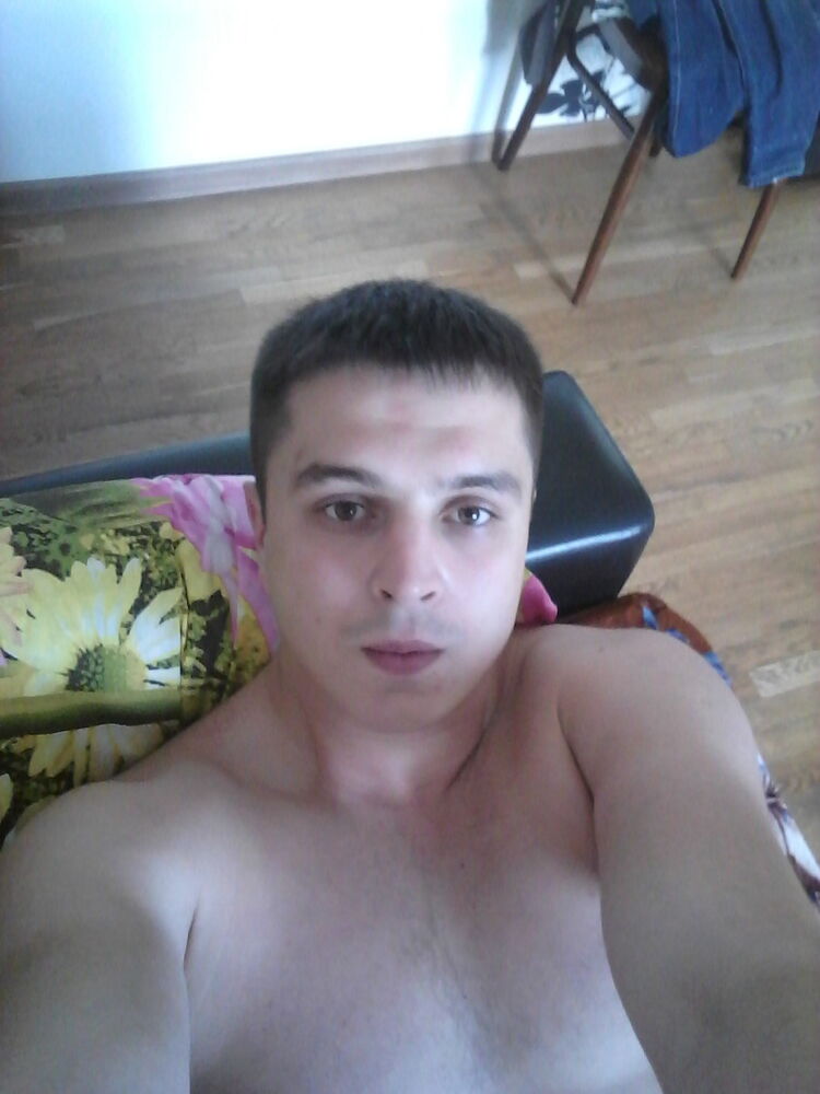  8464180  , 33 ,    