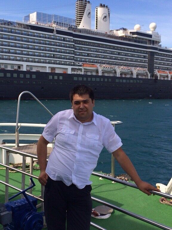  ,   Rustam, 37 ,   ,   , c , 