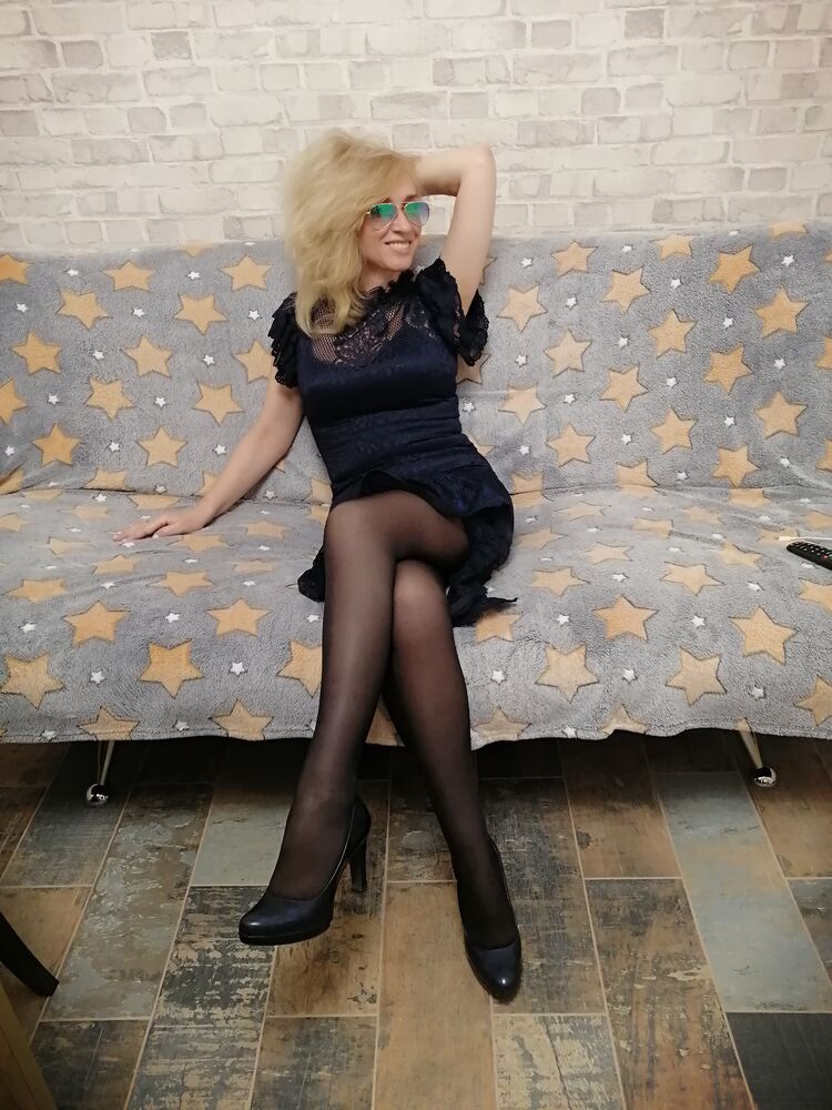  28101830  Oksana, 53 ,    