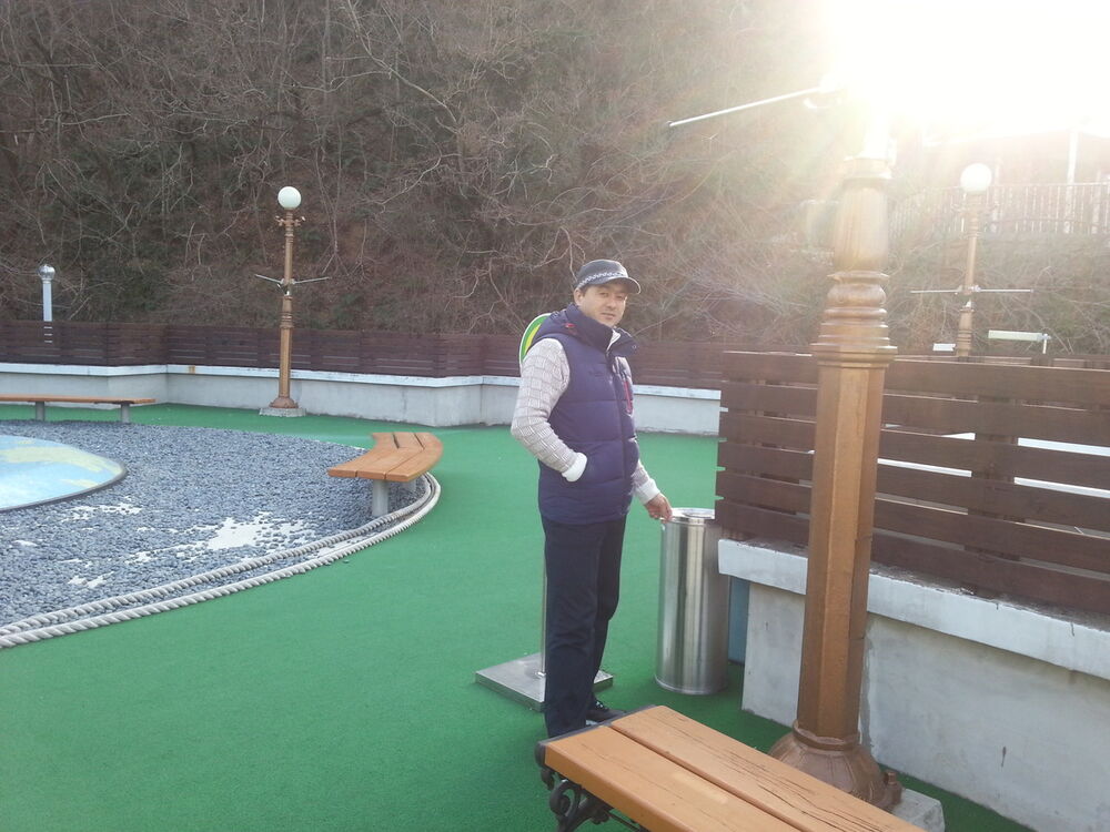  Ch'angwon,   Bahtiyorjon, 47 ,   , 