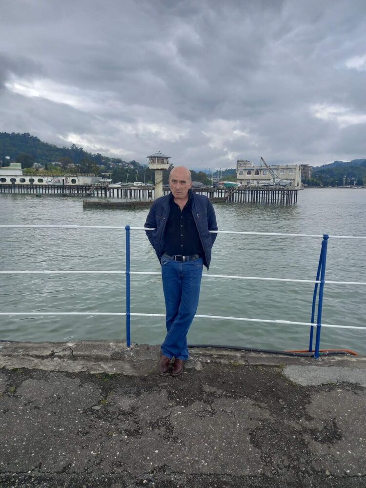  ,   Artur, 58 ,   c 