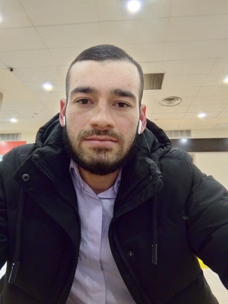  ,   Botirboy, 30 ,   ,   