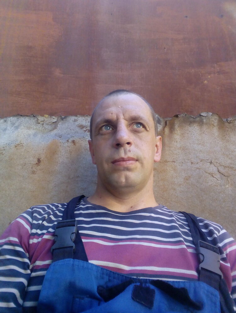  28478730  , 37 ,    