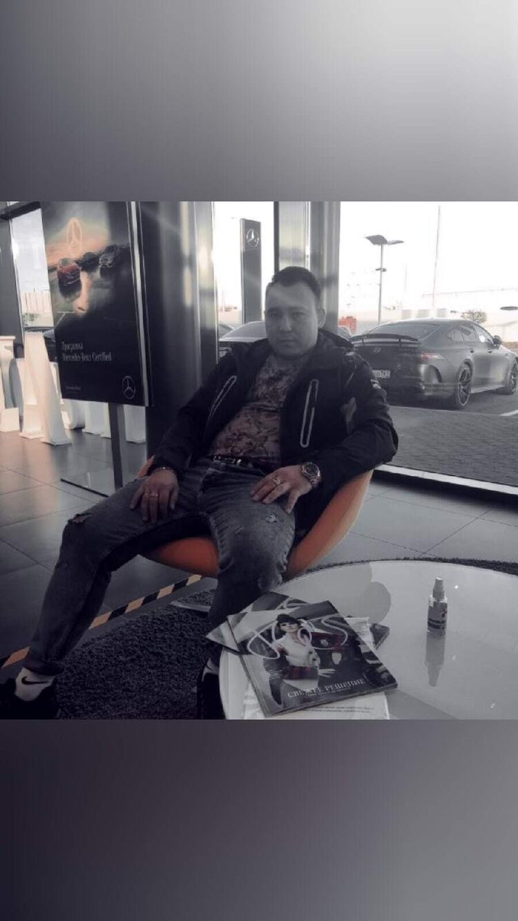  53841410  , 28 ,    --