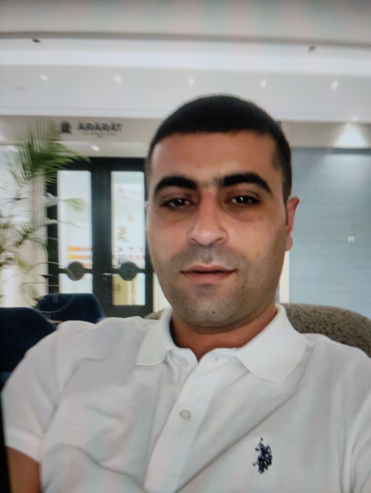  47063560  , 40 ,    